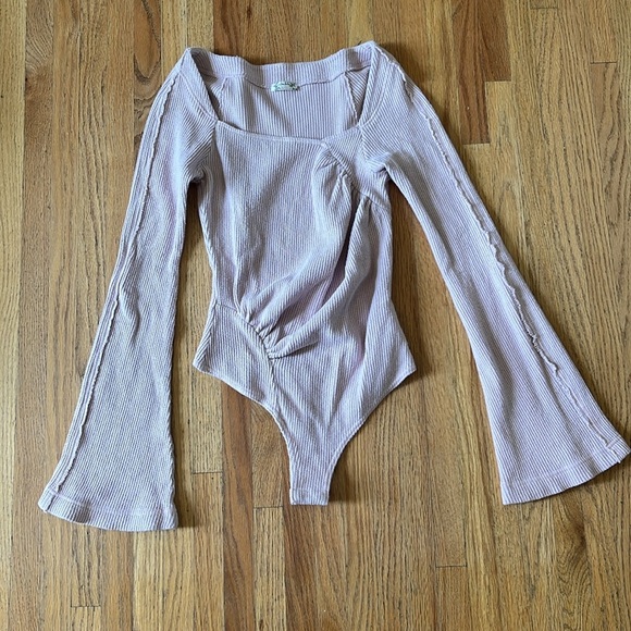 Free People On A Cloud Flared Long Sleeve Bodysuit Mauve Size S Boho Festival - Picture 2 of 6
